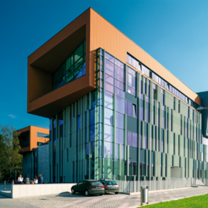 Szklany budynek wysoki